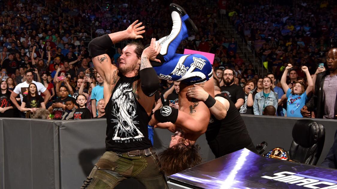 WWE Photo
