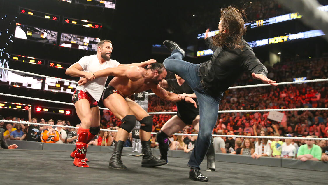WWE Photo