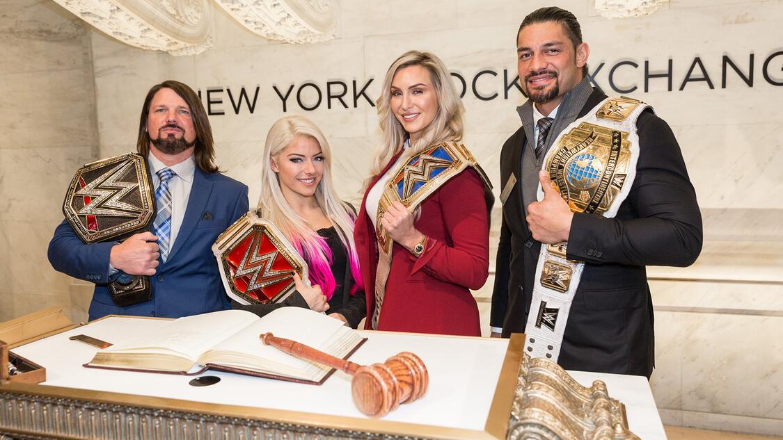 WWE Photo