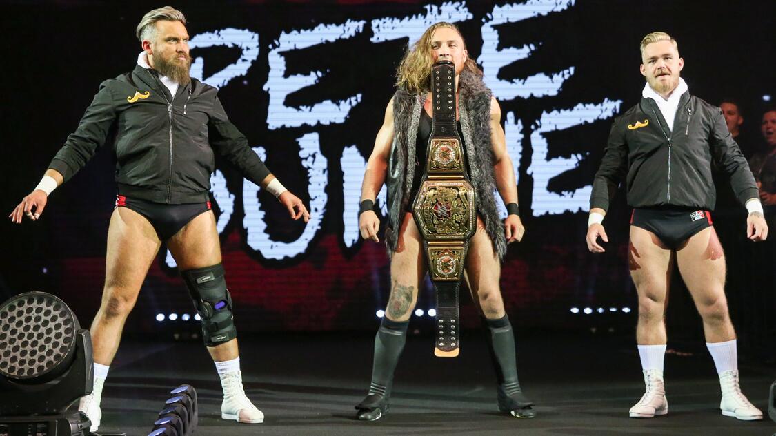 WWE Photo