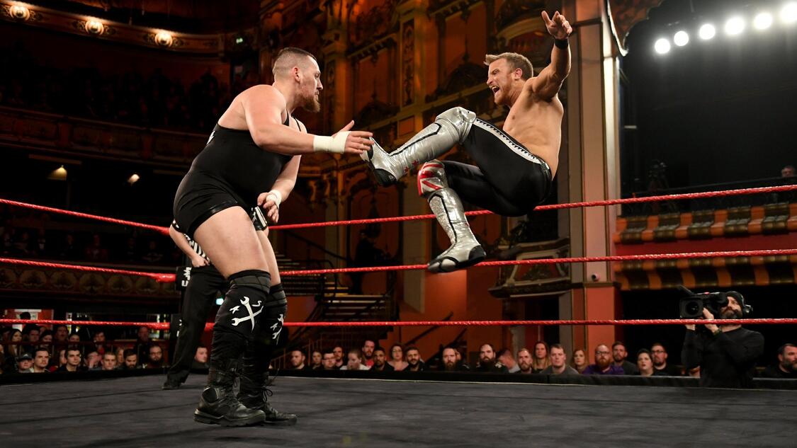 WWE Photo