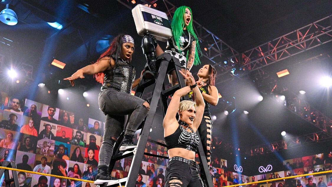WWE Photo