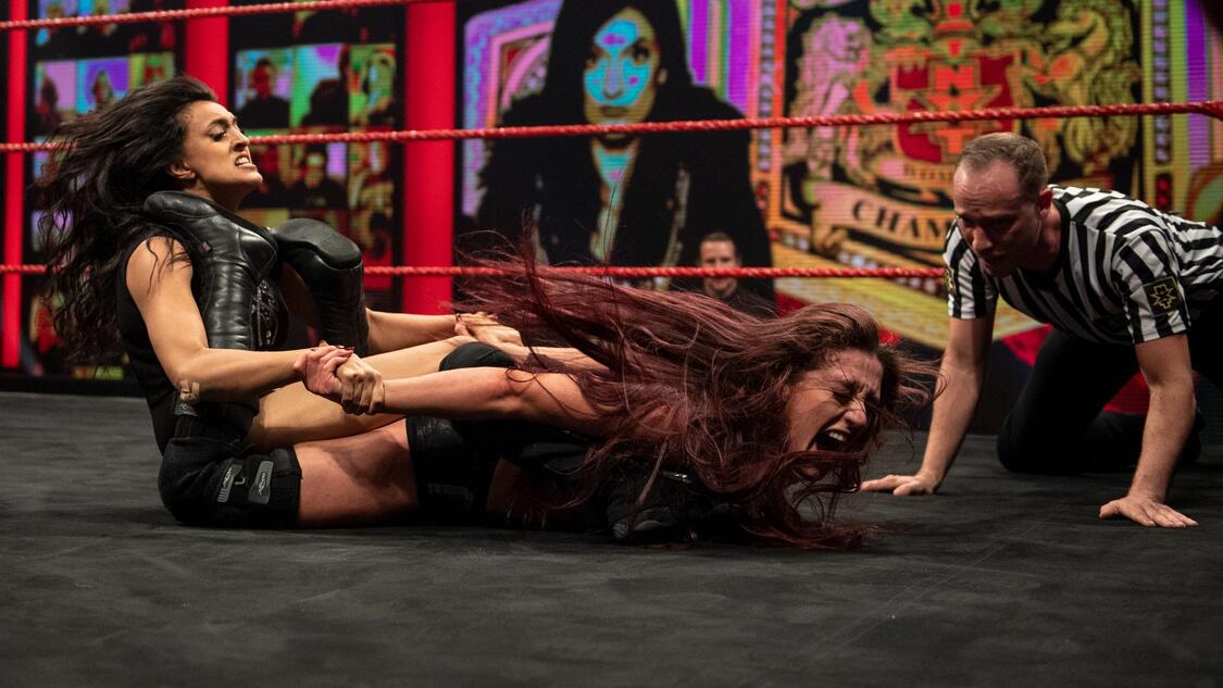 WWE Photo