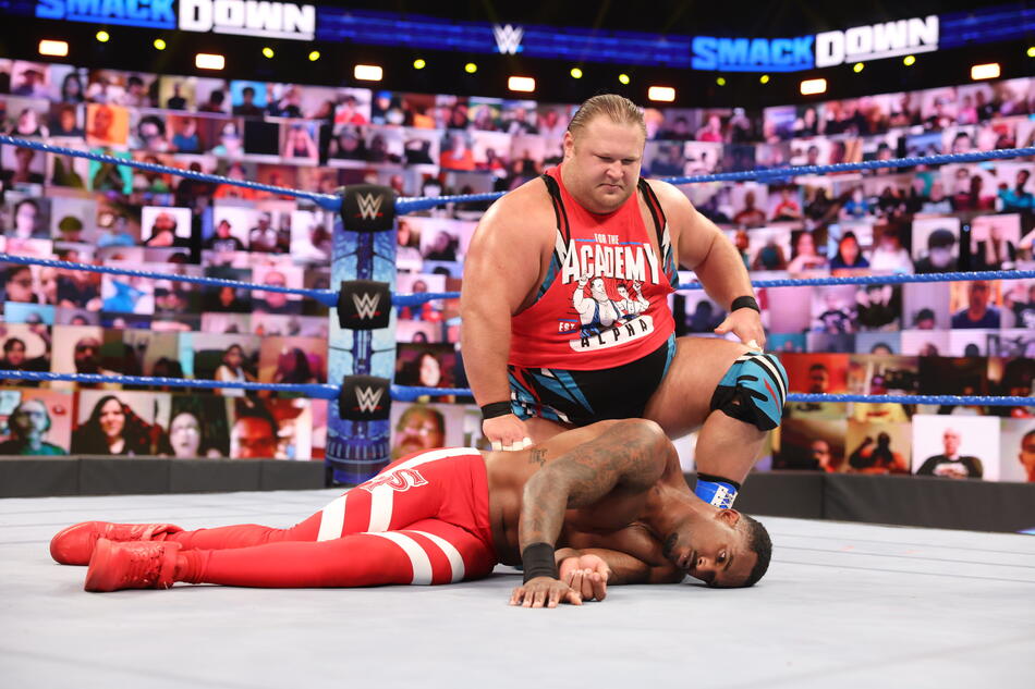 WWE Photo