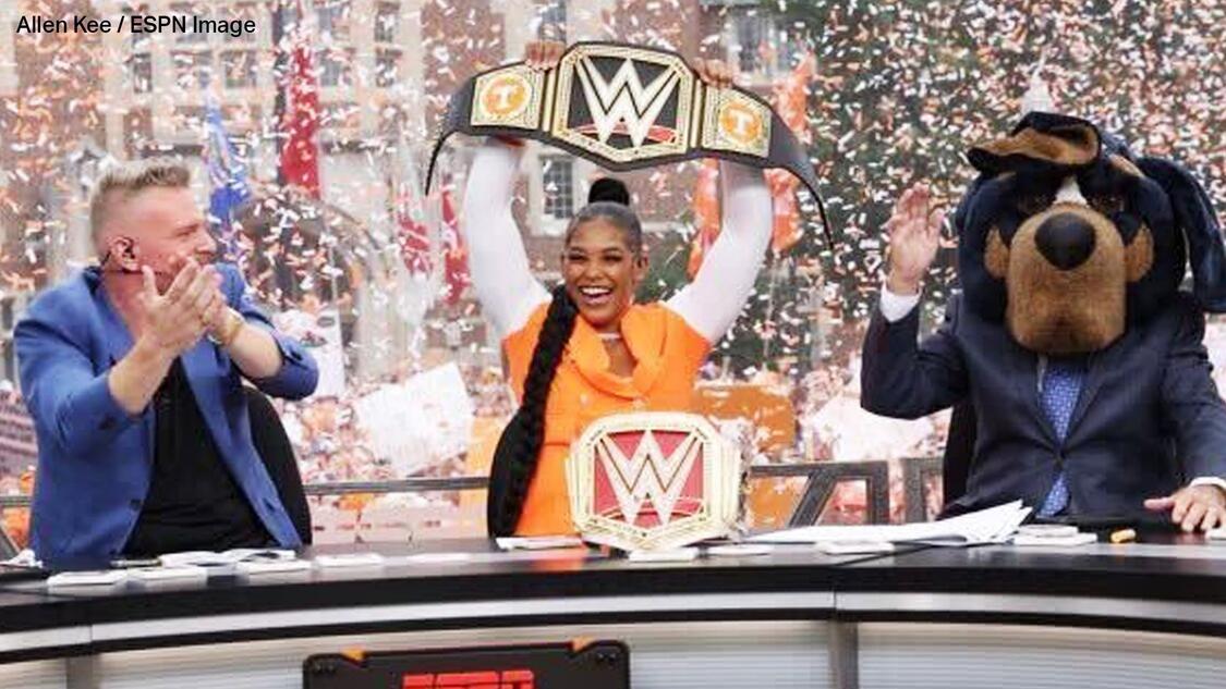WWE Photo