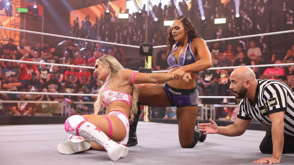 WWE Photo
