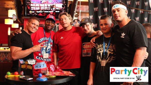 WWE Photo
