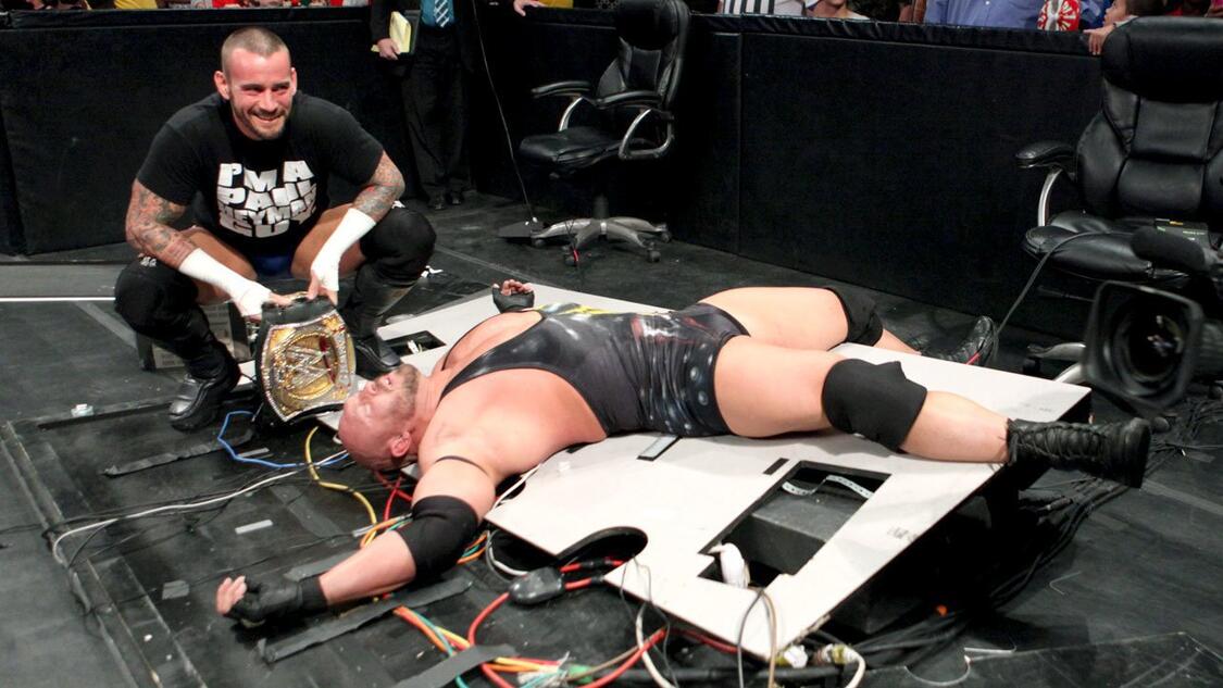WWE Photo