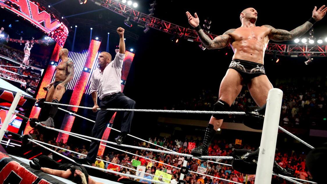 WWE Photo