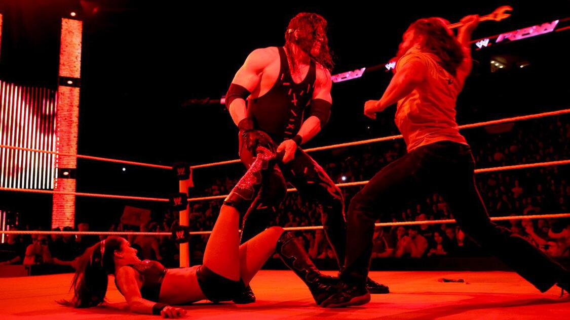 WWE Photo
