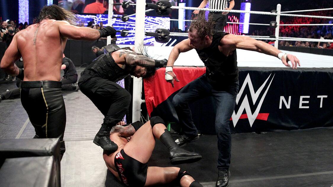 WWE Photo