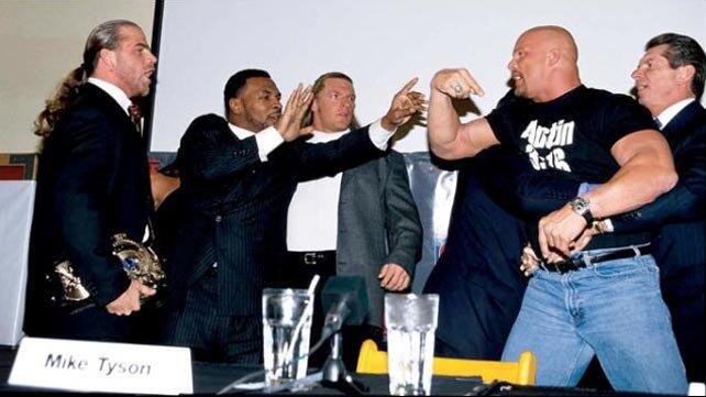 WWE Photo