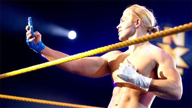 WWE Photo