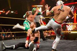 WWE Photo