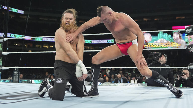 Gunther vs. Sami Zayn – Intercontinental Title Match: photos