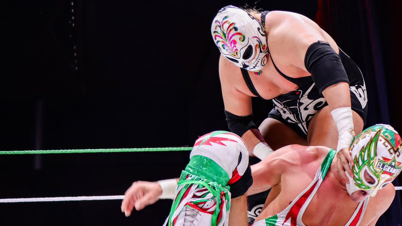 WWE Photo