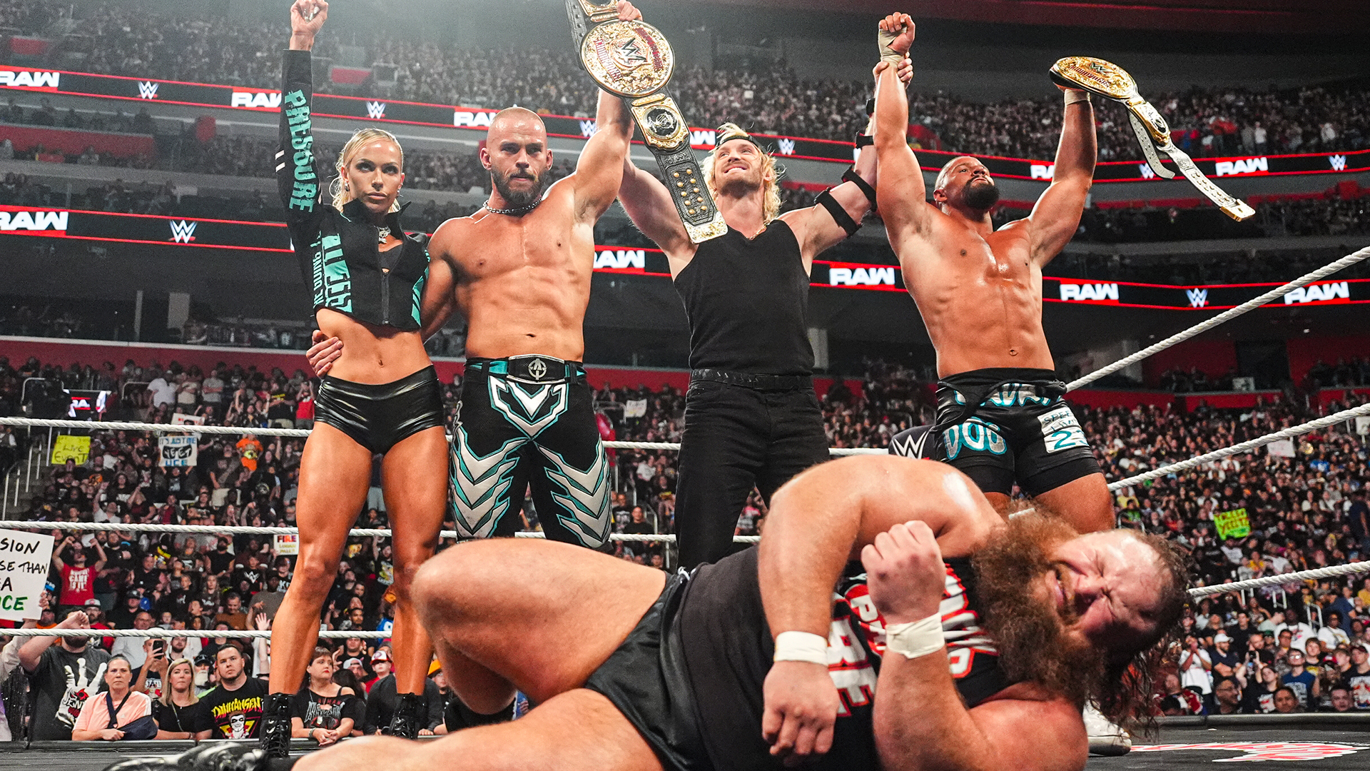 WWE 205 Live: Aug. 22, 2017 | WWE