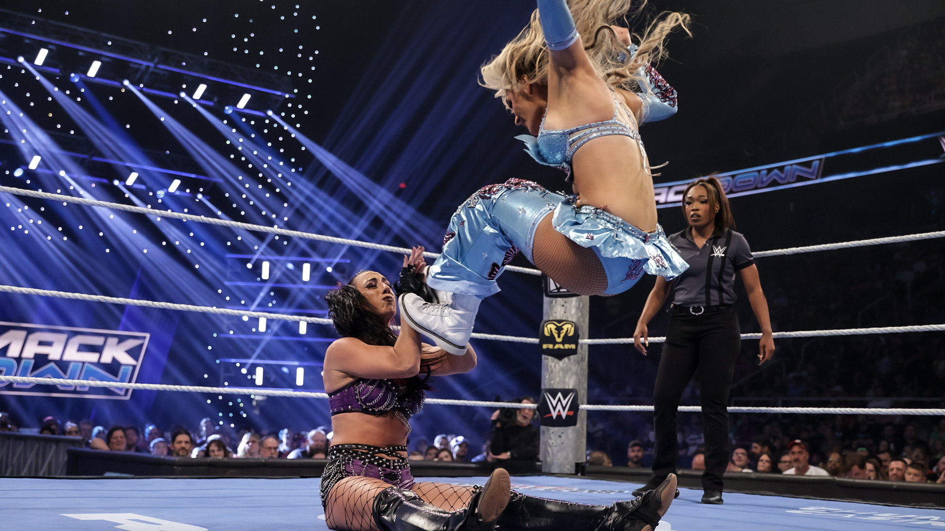 ベスト・オブ・WWEⓇ・イン・ユア・ハウス〈3枚組〉 The Best of In Your House