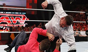 Alex Riley